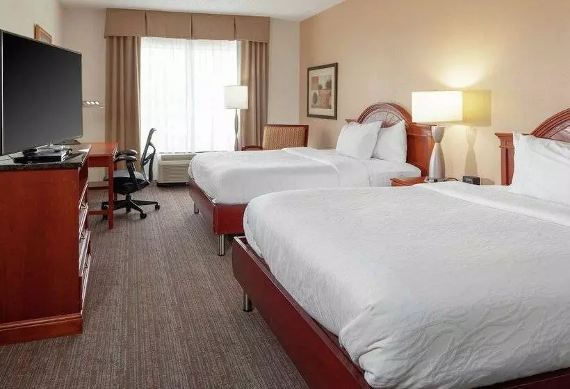 اتاق استاندارد, Hilton Garden Inn Charlotte North