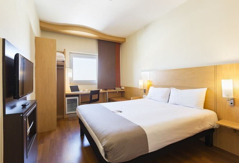 스탠다드 룸 더블 침대, Ibis Eskisehir