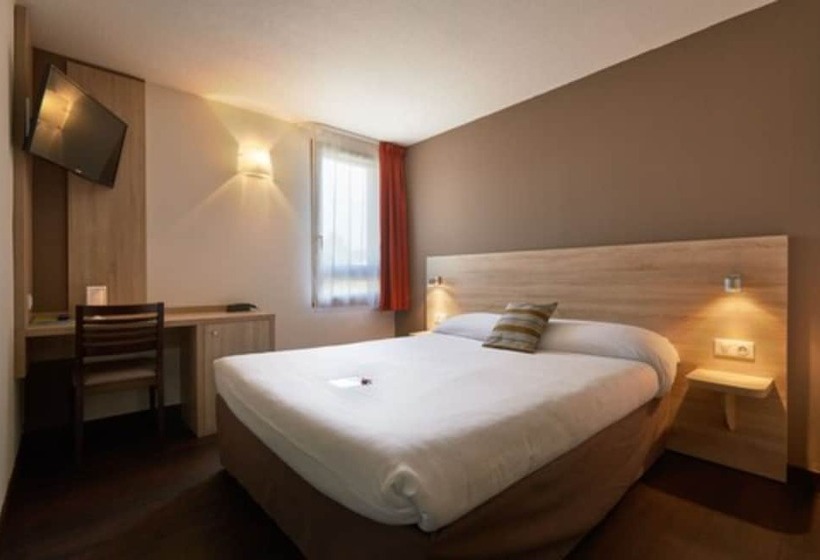 غرفة قياسية, Logis Des Trois Massifs