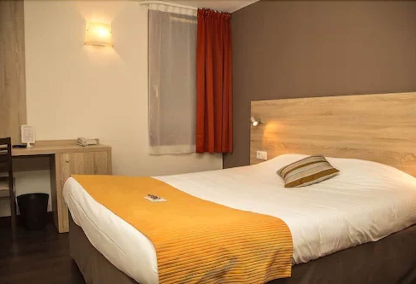 غرفة قياسية, Logis Des Trois Massifs