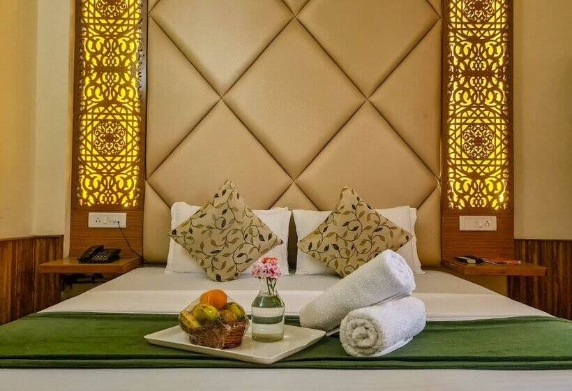 غرفة عائلية, Mountain Top