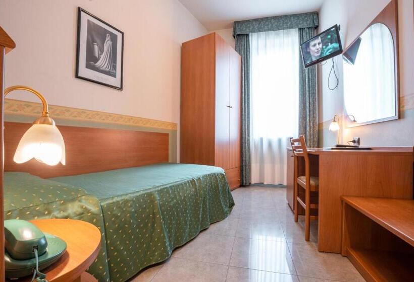 Номер Стандарт Индивидуальный, Stadio & Spa