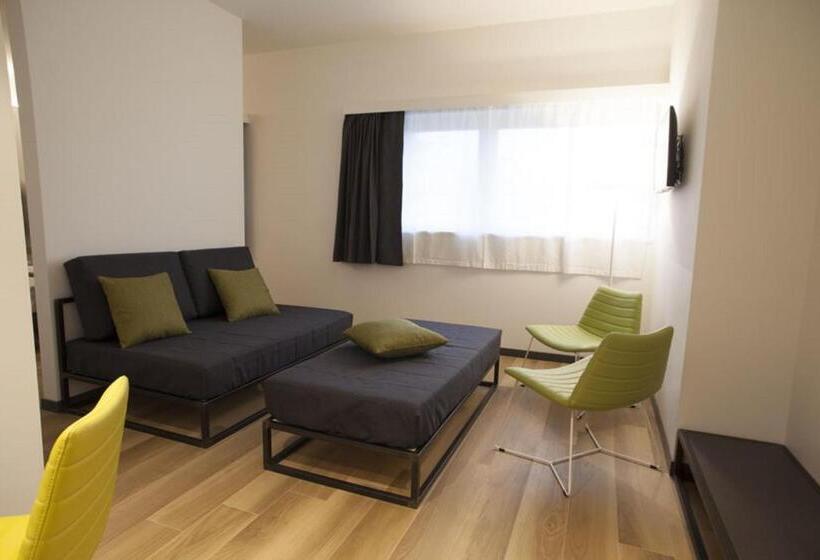 Люкс, Stadio & Spa