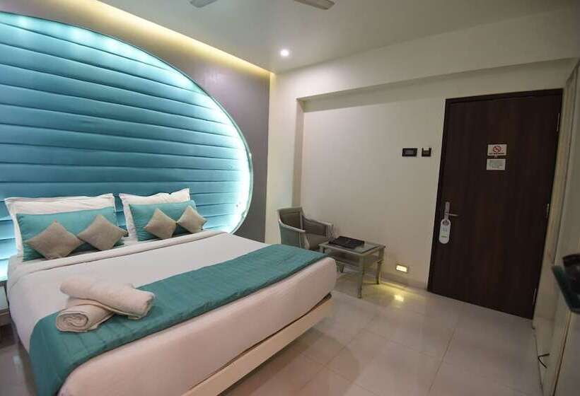 デラックスルーム, Vits Sharanam Thane