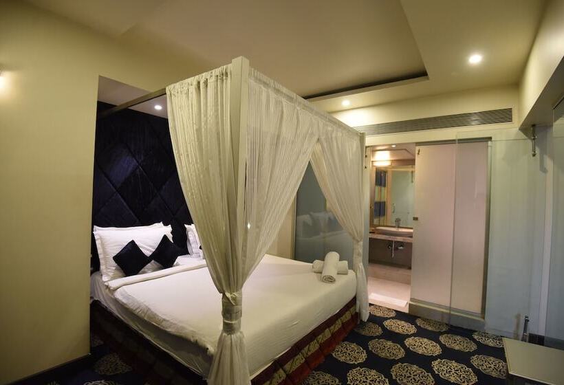 スイート, Vits Sharanam Thane