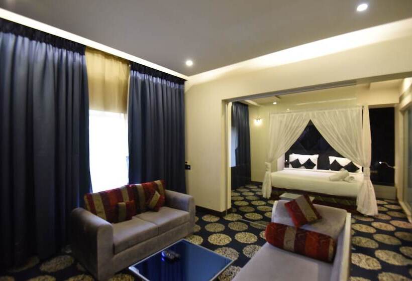 スイート, Vits Sharanam Thane