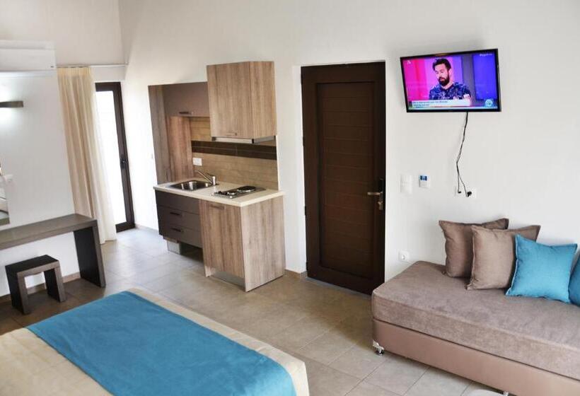 إستوديو سوبيريور, Ledra Maleme