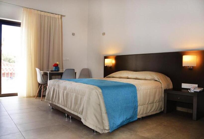 إستوديو سوبيريور, Ledra Maleme