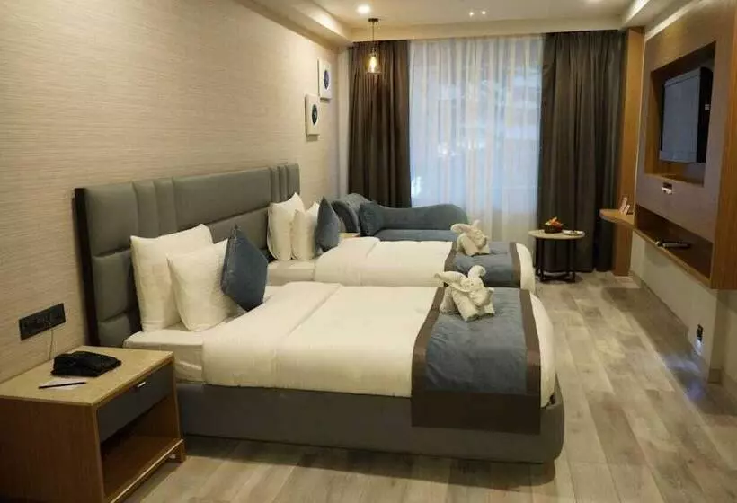 Superior-huone, Pride Surya Mountain Resort Dharamshala