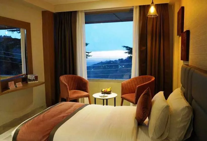 Superior-huone, Pride Surya Mountain Resort Dharamshala