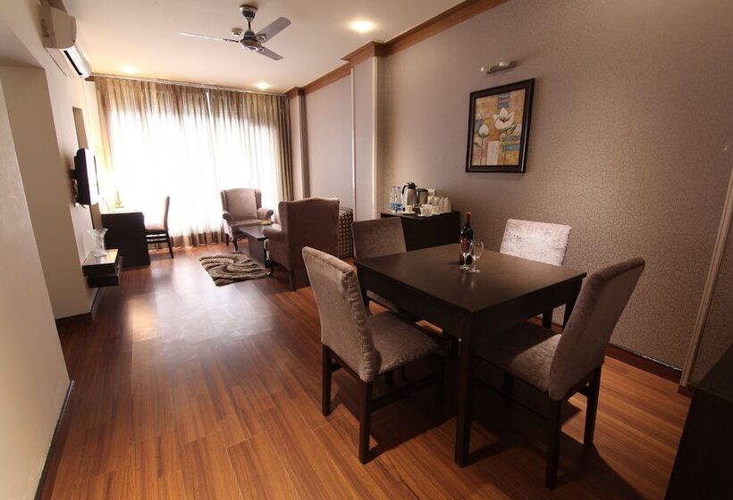 سوییت لوکس, Pride Surya Mountain Resort Dharamshala