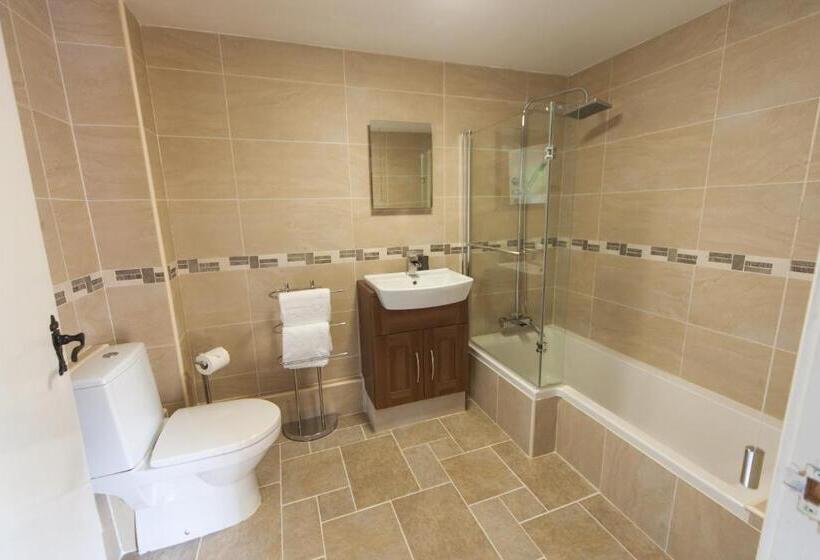 스탠다드 룸, The Woodhouse Arms