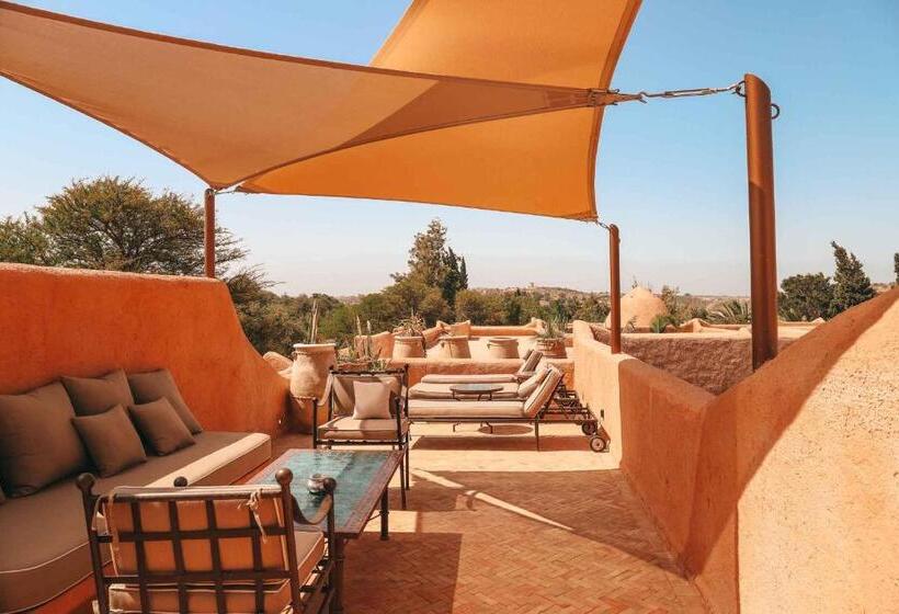 سوییت, Le Jardin Des Douars