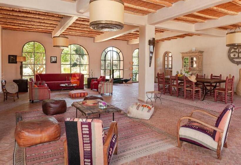 ویلای یک اتاق خوابه با استخر شنا, Le Jardin Des Douars