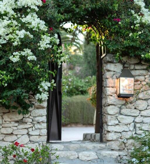 ویلای یک اتاق خوابه با استخر شنا, Le Jardin Des Douars