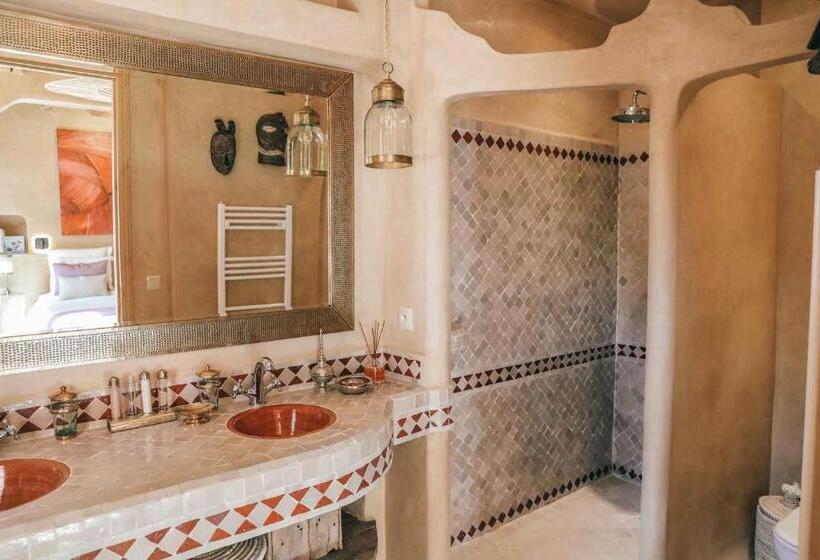 اتاق استاندارد با تراس, Le Jardin Des Douars