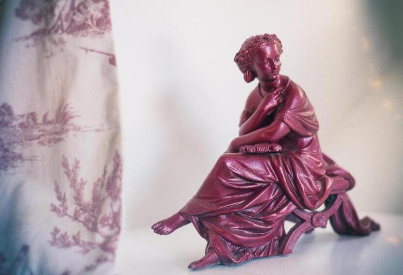 חדר אקונומי, Les Chambres Du Château Du Rozel