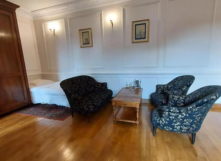 スーペリアールーム, Les Chambres Du Château Du Rozel