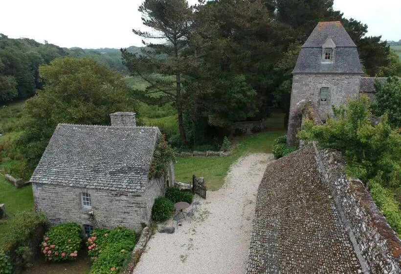 クラシックルーム, Les Chambres Du Château Du Rozel