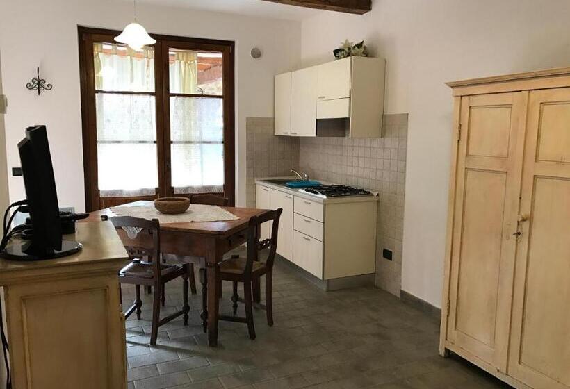 استودیوی استاندارد, Casale San Giovanni