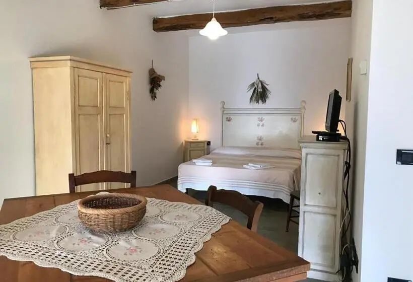 スタンダードスタジオ, Casale San Giovanni