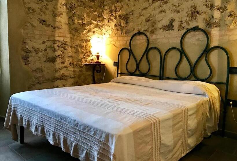 شقة غرفتين, Casale San Giovanni