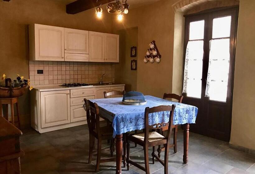 شقة غرفتين, Casale San Giovanni