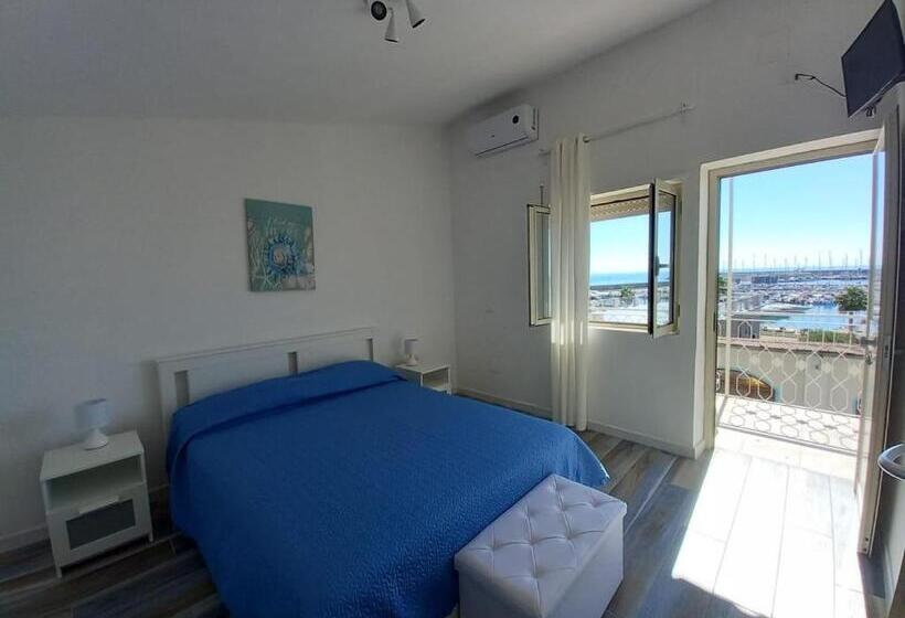 キングサイズベッドのスタンダードルーム, Da Angelo