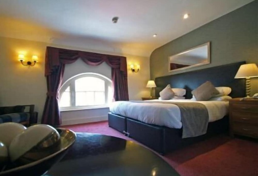 ファミリールーム, Dog & Partridge By Chef & Brewer Collection