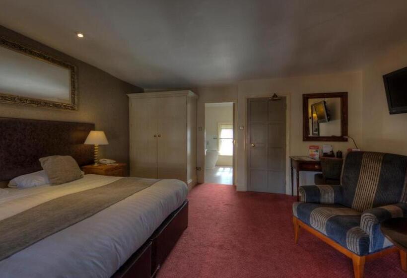 ファミリールーム, Dog & Partridge By Chef & Brewer Collection