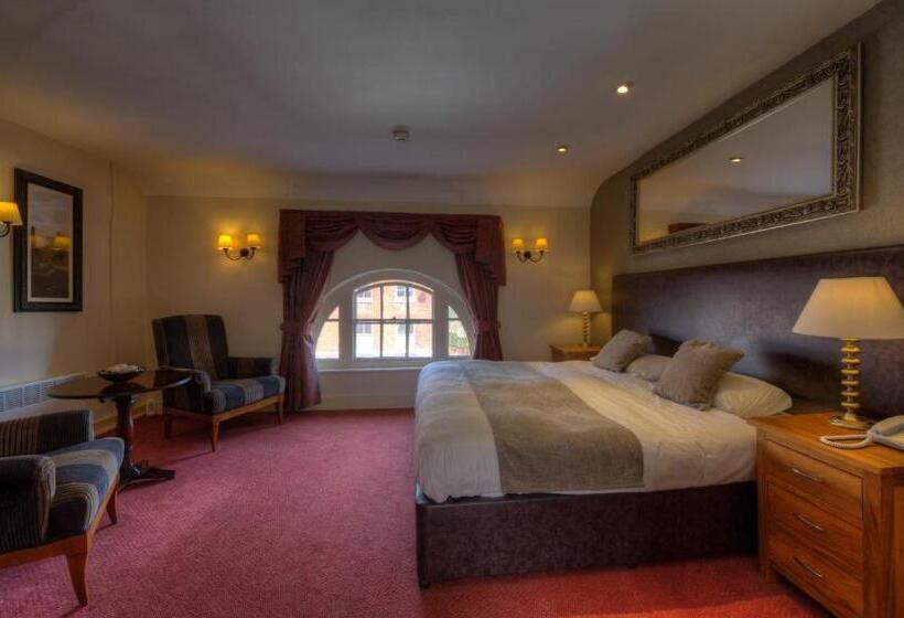 ファミリールーム, Dog & Partridge By Chef & Brewer Collection