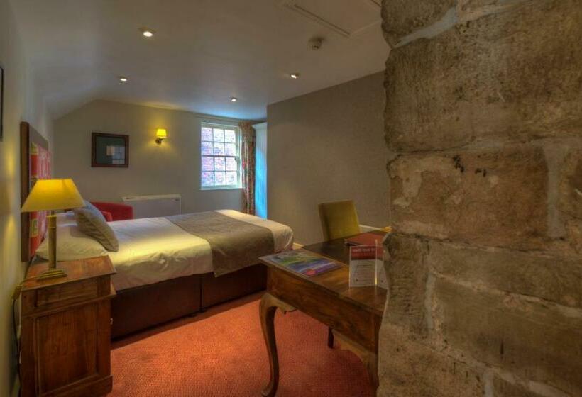 スタンダードルーム, Dog & Partridge By Chef & Brewer Collection