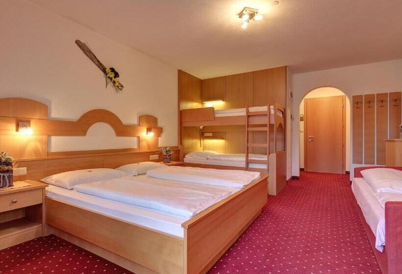 Comfort room with balcony, Gisserhof