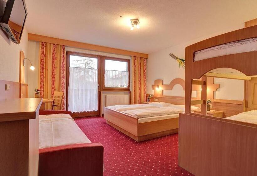 Comfort room with balcony, Gisserhof