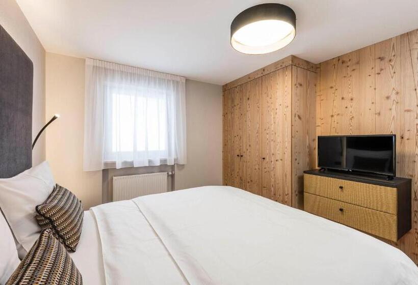 Апартаменты 1 Спальня с Видом, Lamonte Premium Apartments By Feuerstein