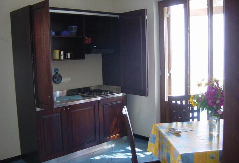 Апартаменты 2 Спальни, Oltremare Residence