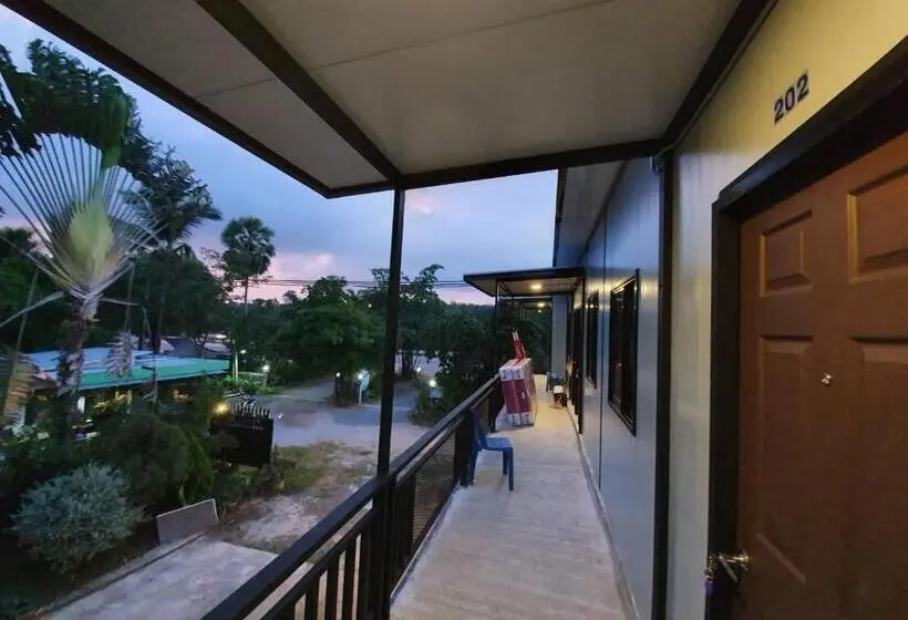 ガーデンビュースタンダードルーム, Green Happy Homestay
