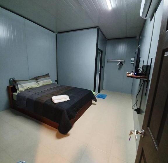 غرفة قياسية مطلّة علي الحديقة, Green Happy Homestay