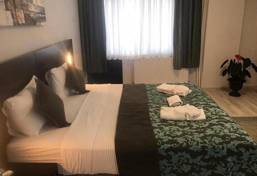 اتاق لوکس, Grand Krone