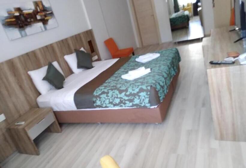 اتاق لوکس, Grand Krone