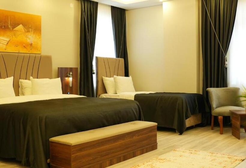 اتاق خانوادگی, Grand Krone