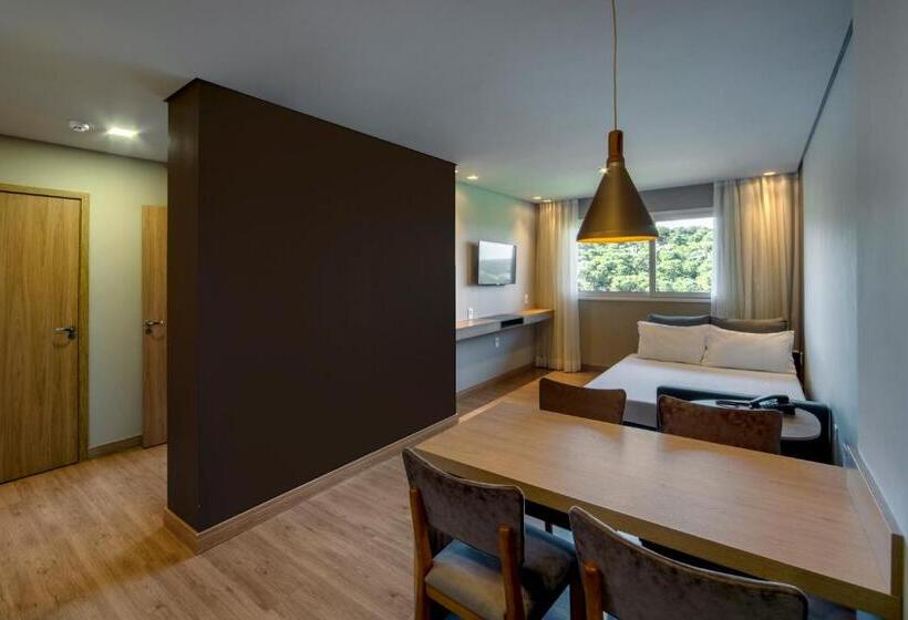 Апартаменты Deluxe 1 Спальня, Laghetto Resort Golden Oficial