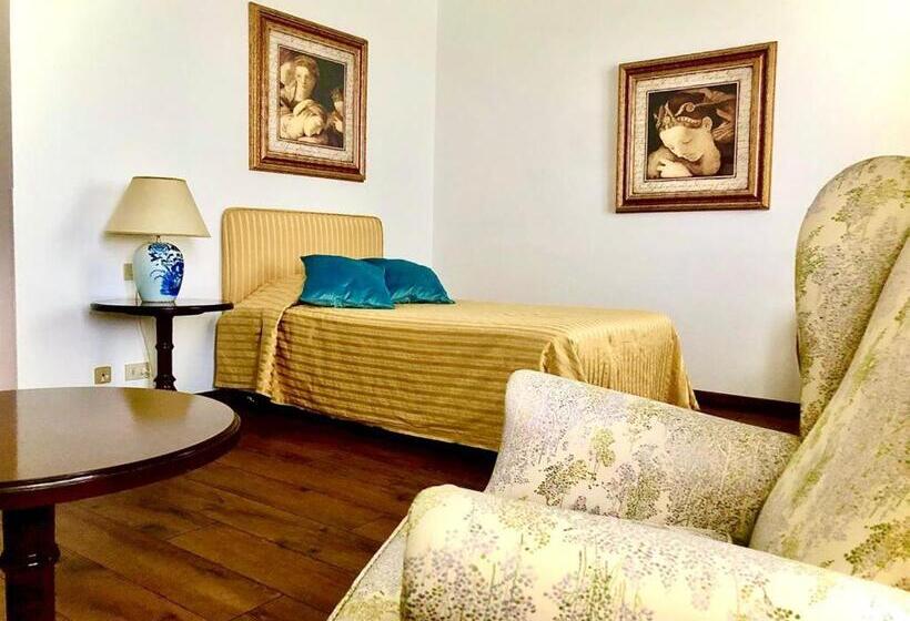 Номер Комфорт Индивидуальный, Villa Montanarini