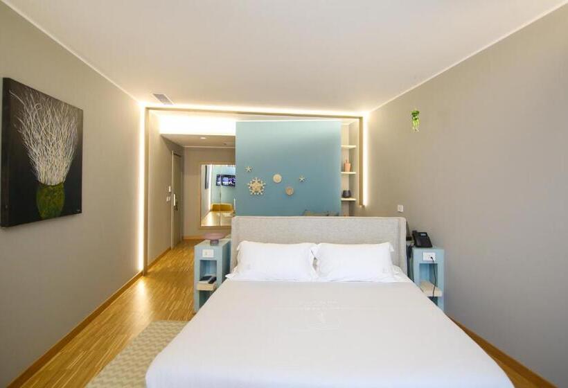 オーシャンビュージュニアスイート, Vlora Priam Affiliated by Meliá