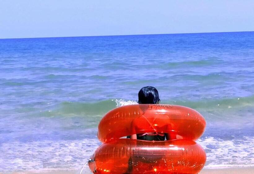 דירת חדר, Bilo 2