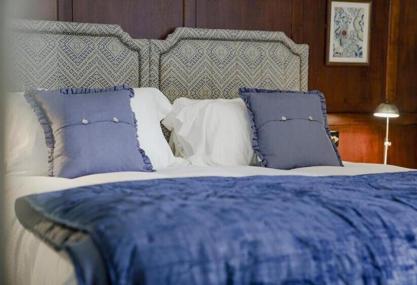 ファミリールーム, Bel And The Dragon At Red Lion Wendover