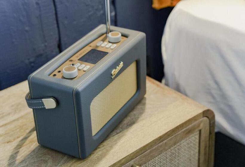 スーペリアールーム, Bel And The Dragon At Red Lion Wendover