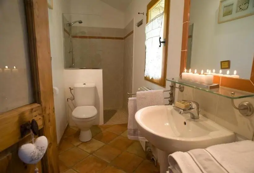 ベーシックルーム, Chambres D'hotes Domaine Des Machottes