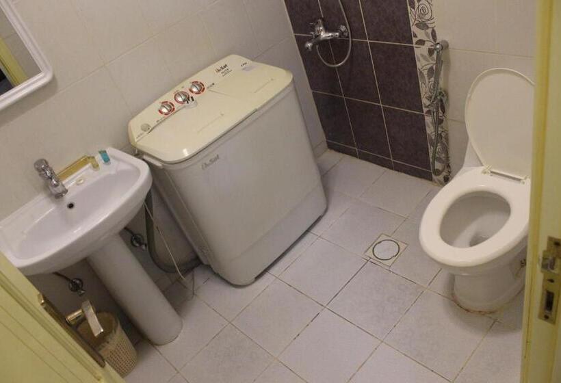 Estudio Estàndard, دار آل زاهب للشقق المفروشه