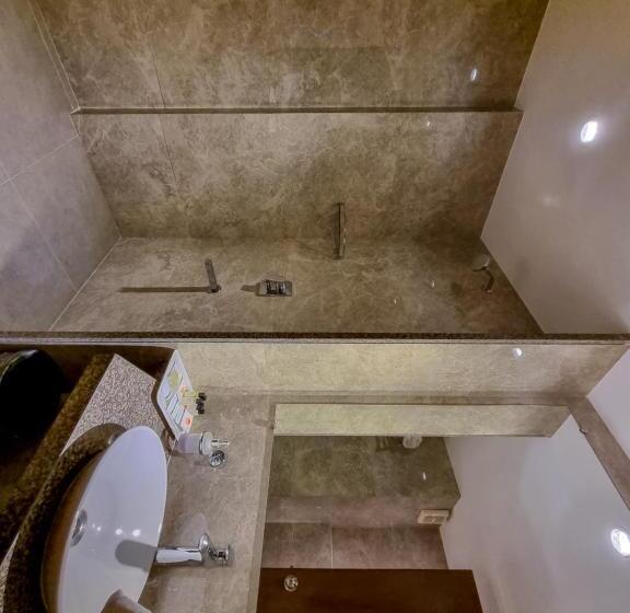 スタンダードルーム, Freesia By Express Inn